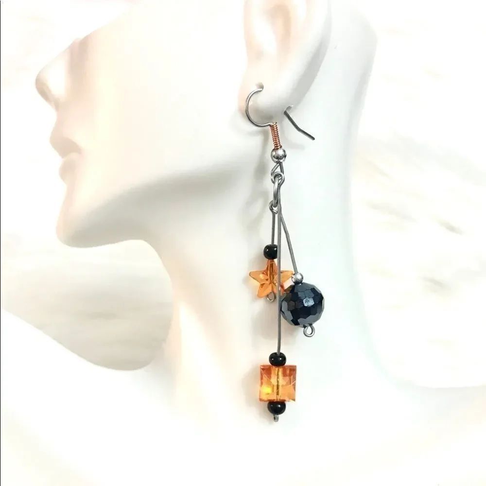 Beaded Dangle Earrings 